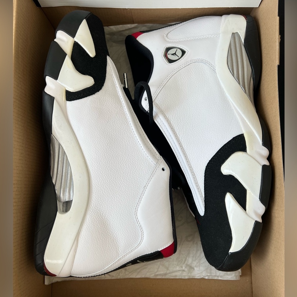 Air Jordan 14 Black Toe Size 11.5